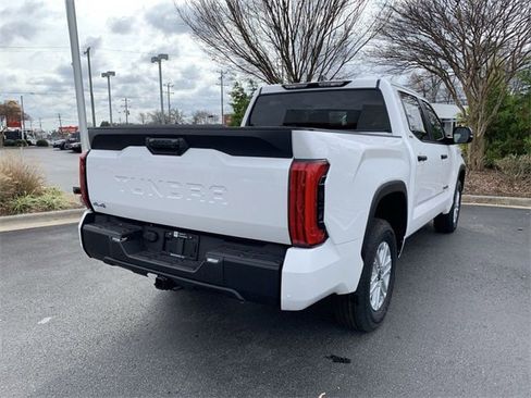 New 2026 Toyota Tundra SR5 image 8