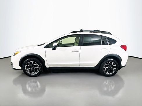 Used 2017 Subaru Crosstrek 2.0i Limited image 8