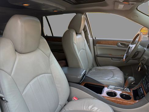Used 2009 Buick Enclave CXL w/ Entertainment Package #4 AWD/4WD image 26