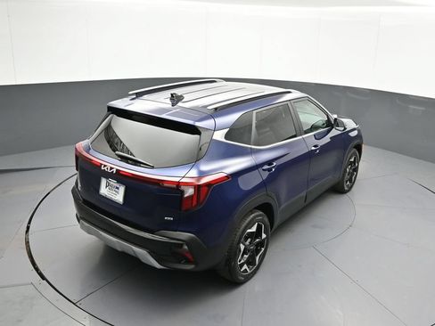 Certified 2024 Kia Seltos EX AWD/4WD image 38