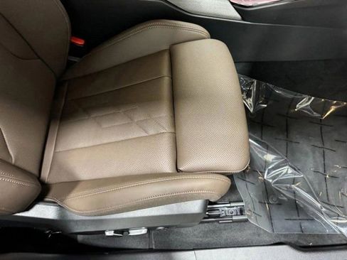 Used 2026 BMW X3 xDrive30 w/ Premium Package image 17