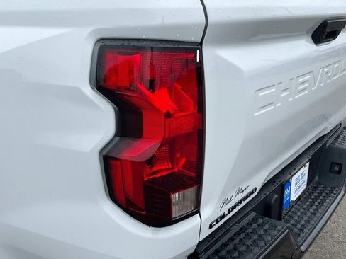 New 2025 Chevrolet Colorado W/T w/ WT Custom Package image 11