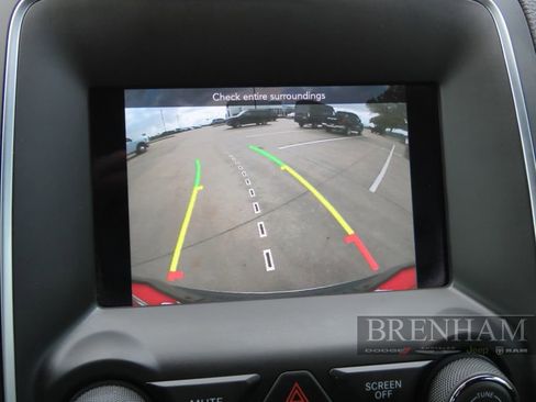 Used 2020 Dodge Durango SXT image 25