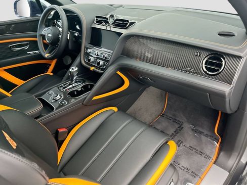 New 2026 Bentley Bentayga Speed AWD/4WD image 16