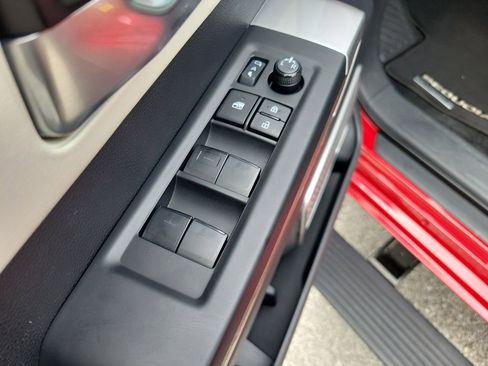 Used 2024 Toyota Sequoia Capstone AWD/4WD image 14