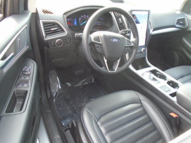 Used 2023 Ford Edge SEL w/ Convenience Package AWD/4WD image 15