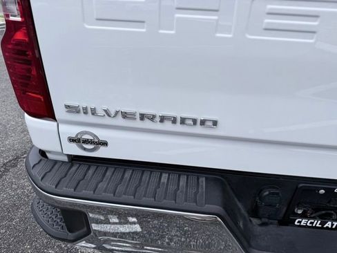 Certified 2025 Chevrolet Silverado 2500 LT w/ Convenience Package image 15