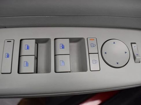 Used 2024 Hyundai Kona SEL image 21