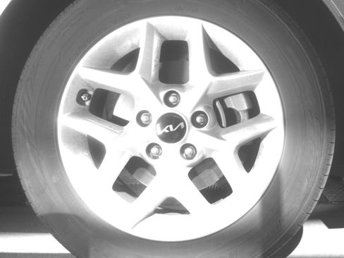 Used 2025 Kia Soul LX w/ LX Technology Package FWD image 15