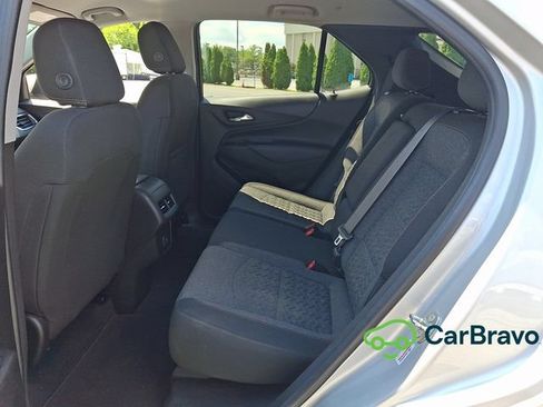 Used 2022 Chevrolet Equinox LT AWD/4WD image 10