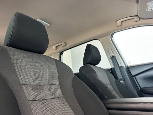 Used 2024 Nissan Rogue SV AWD/4WD image 21