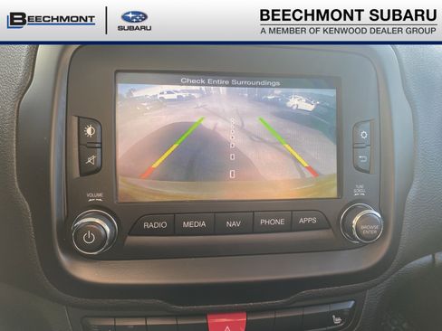 Used 2017 Jeep Renegade Altitude image 17