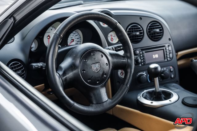 Used 2009 Dodge Viper ACR RWD image 7