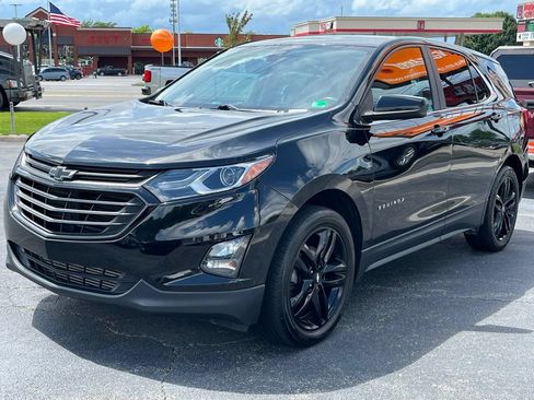 Used 2021 Chevrolet Equinox LT FWD image 4
