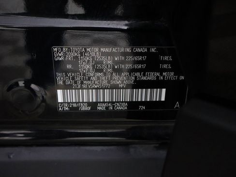 Used 2024 Toyota RAV4 LE image 38