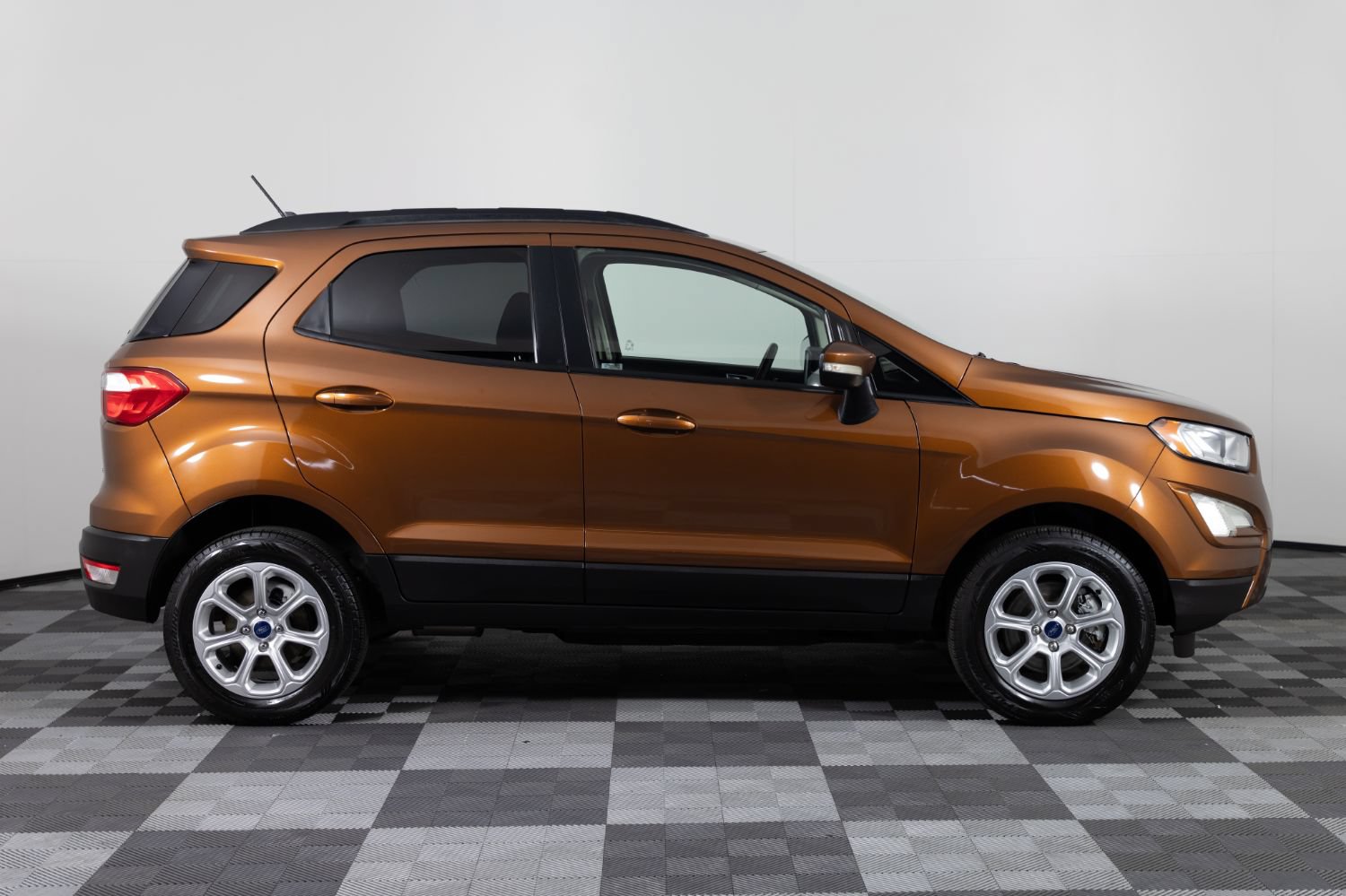 Used 2019 Ford EcoSport SE w/ SE Convenience Package AWD/4WD image 9
