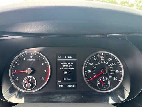 Used 2023 Kia K5 LXS FWD image 12