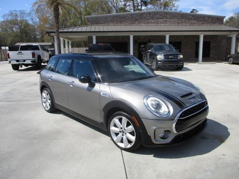 Used 2016 MINI Cooper Clubman S image 3