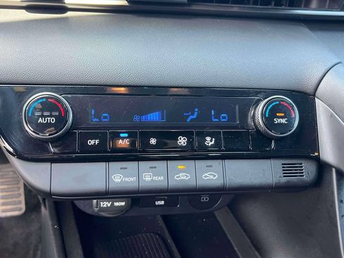Certified 2026 Hyundai Elantra Sport FWD image 26