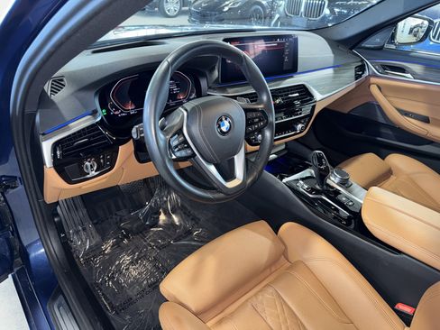 Certified 2023 BMW 530i w/ Premium Package image 20