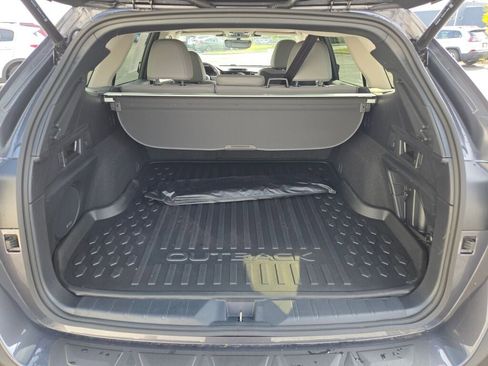 Certified 2024 Subaru Outback Limited image 15