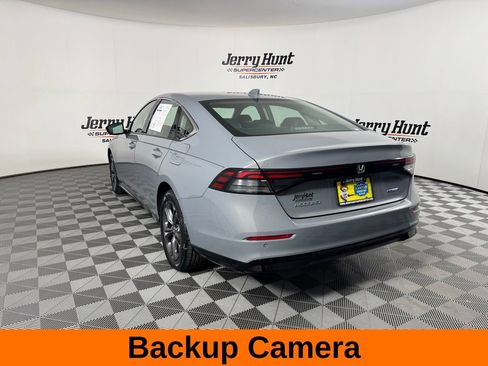 Used 2024 Honda Accord EX-L image 9