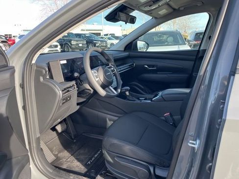 New 2026 Hyundai Tucson SE AWD/4WD image 9
