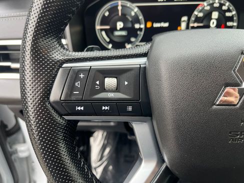 Used 2024 Mitsubishi Outlander Ralliart AWD/4WD image 27