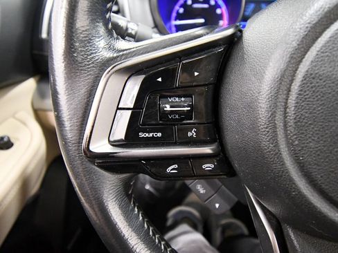 Used 2019 Subaru Outback 2.5i Limited AWD/4WD image 21