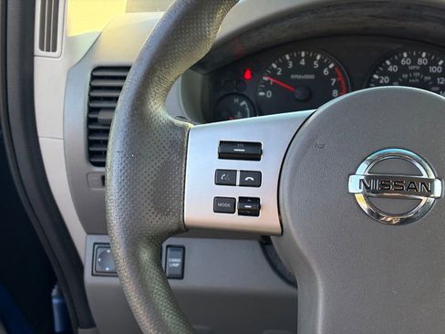 Used 2015 Nissan Frontier SV w/ SV Value Truck Package image 11