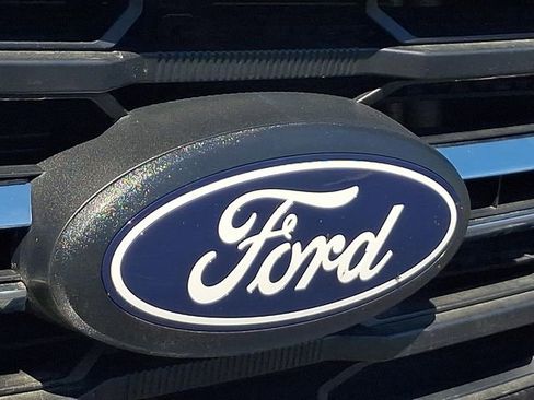 Certified 2025 Ford F150 XLT w/ Equipment Group 301A Standard AWD/4WD image 37