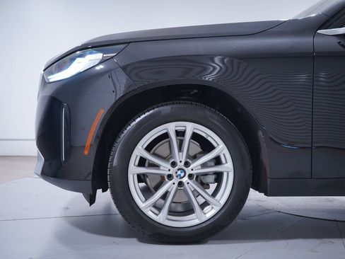 Used 2025 BMW X3 xDrive30i w/ Convenience Package AWD/4WD image 2