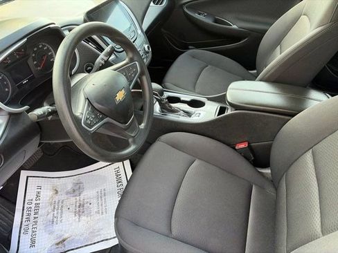 Used 2023 Chevrolet Malibu LT w/ Driver Confidence Package FWD image 11