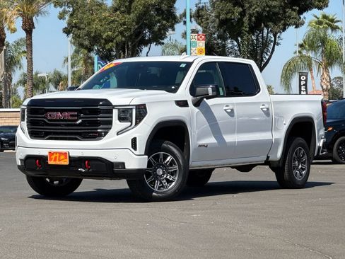 Used 2025 GMC Sierra 1500 AT4 AWD/4WD image 1