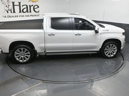 Used 2021 Chevrolet Silverado 1500 High Country w/ Technology Package AWD/4WD image 38