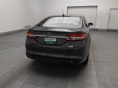 Used 2017 Ford Fusion SE w/ Fusion SE Technology Package FWD image 7