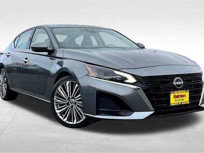 Used 2023 Nissan Altima 2.5 SL