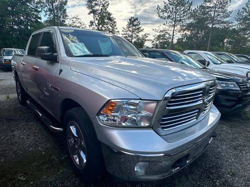 Used 2016 RAM 1500 Big Horn AWD/4WD image 3