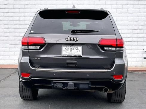 Used 2016 Jeep Grand Cherokee Limited 75th Anniversary AWD/4WD image 3