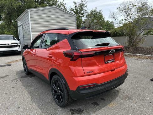 New 2027 Chevrolet Bolt RS w/ Technology Package FWD image 4