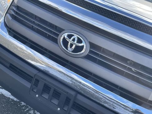 Used 2016 Toyota Tundra SR5 image 32