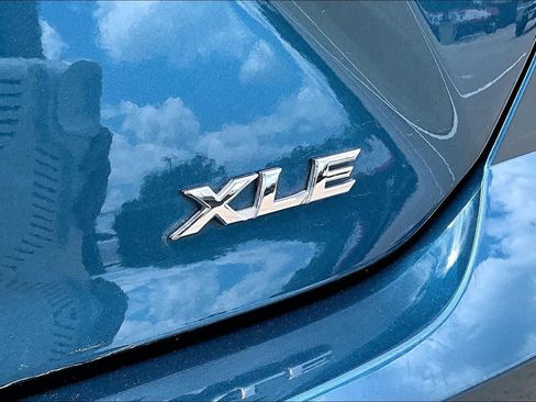 Used 2026 Toyota Camry XLE FWD image 10