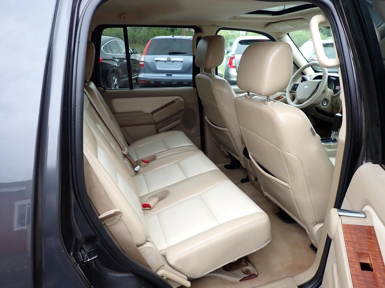Used 2007 Ford Explorer Eddie Bauer AWD/4WD image 12