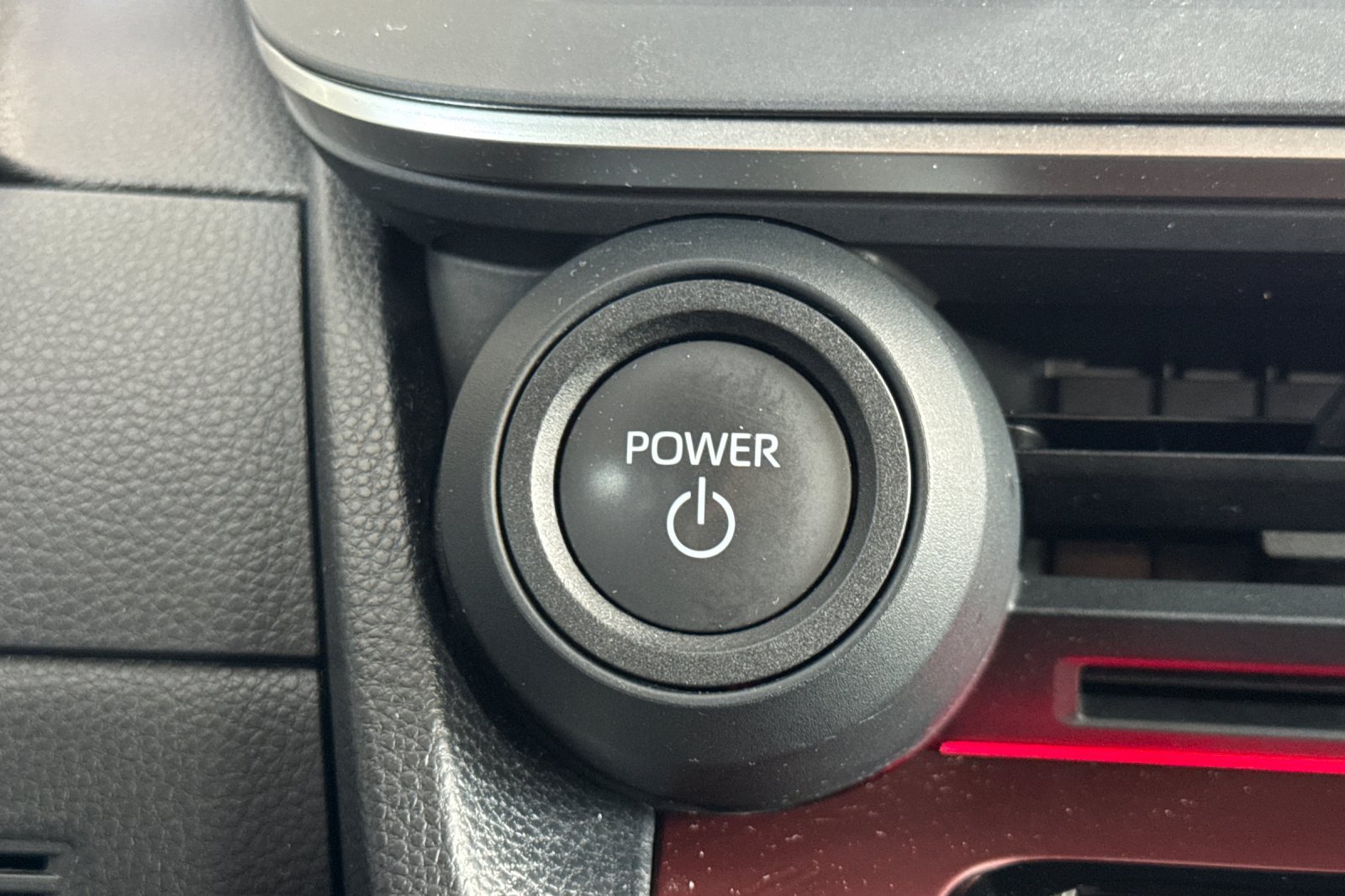 Certified 2024 Toyota Prius Prime FWD image 26
