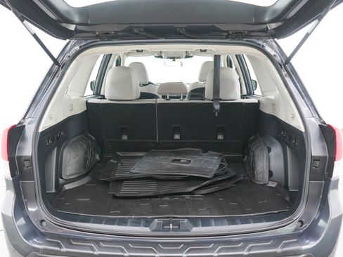 Used 2023 Subaru Forester AWD/4WD image 16