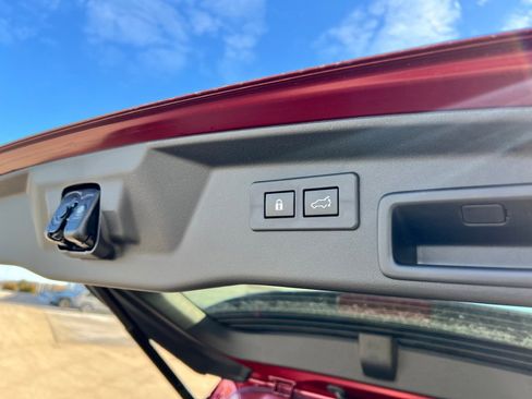 New 2026 Subaru Outback Touring XT AWD/4WD image 12