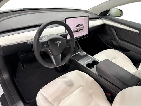Certified 2023 Tesla Model 3 Long Range AWD/4WD image 9