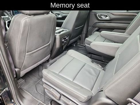 Used 2024 Chevrolet Tahoe Z71 w/ Luxury Package AWD/4WD image 27