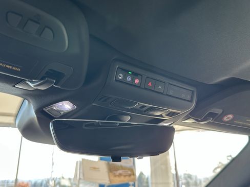 Used 2024 Chevrolet Corvette E-Ray image 20