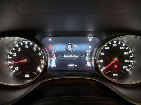 Used 2021 Jeep Compass Latitude FWD image 19